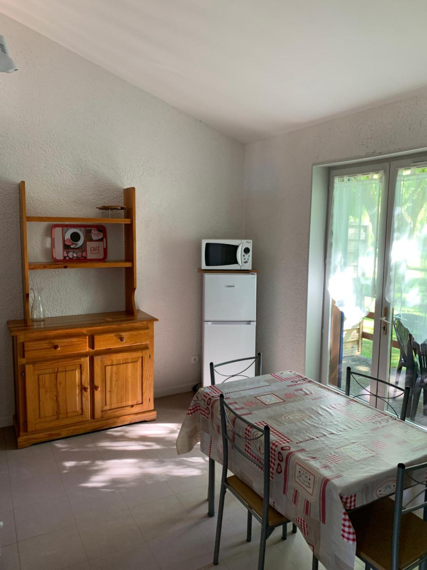 Camping Le Saillet Lestelle-Bétharram Chambre photo