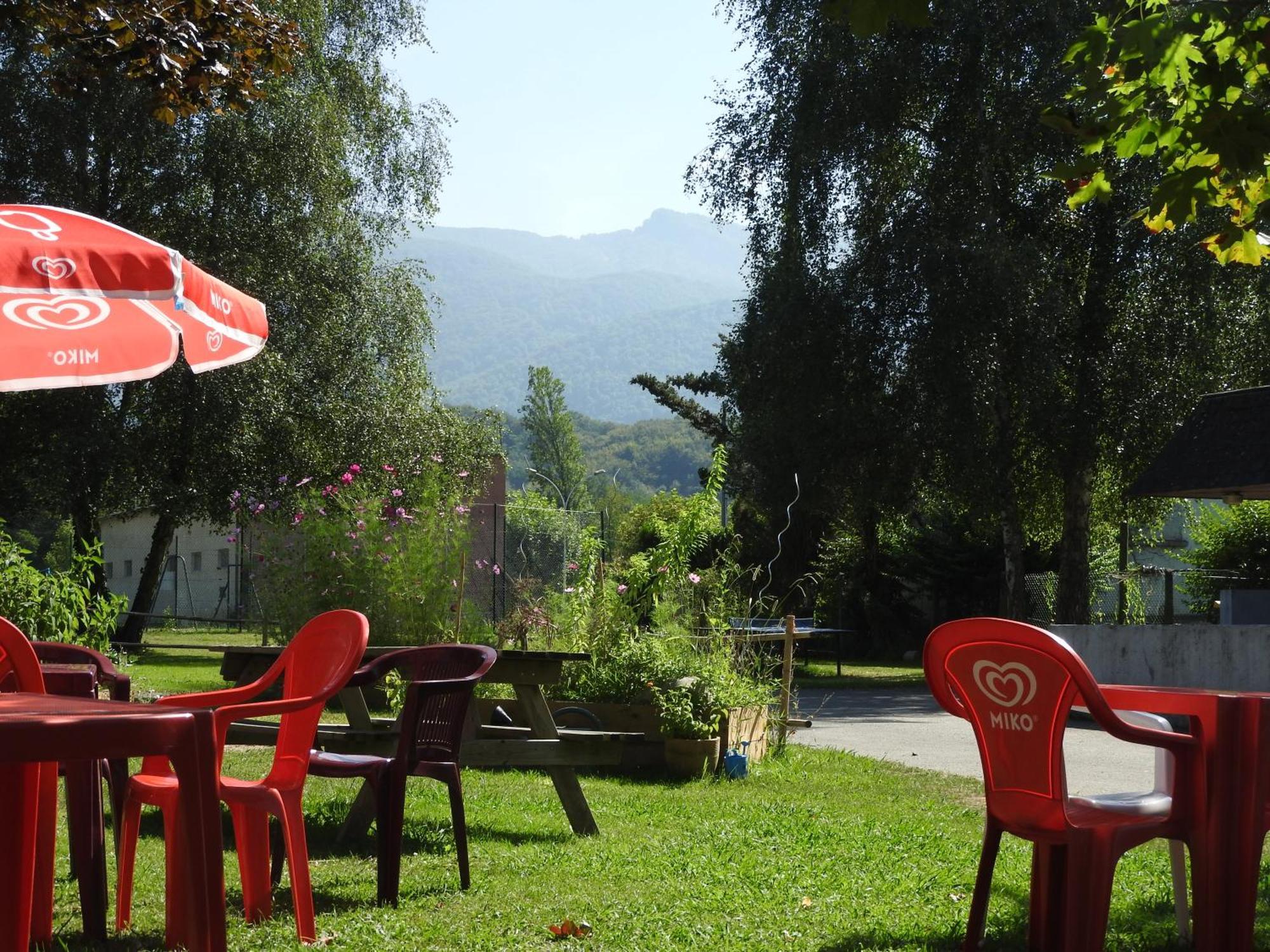 Camping Le Saillet Lestelle-Bétharram Extérieur photo
